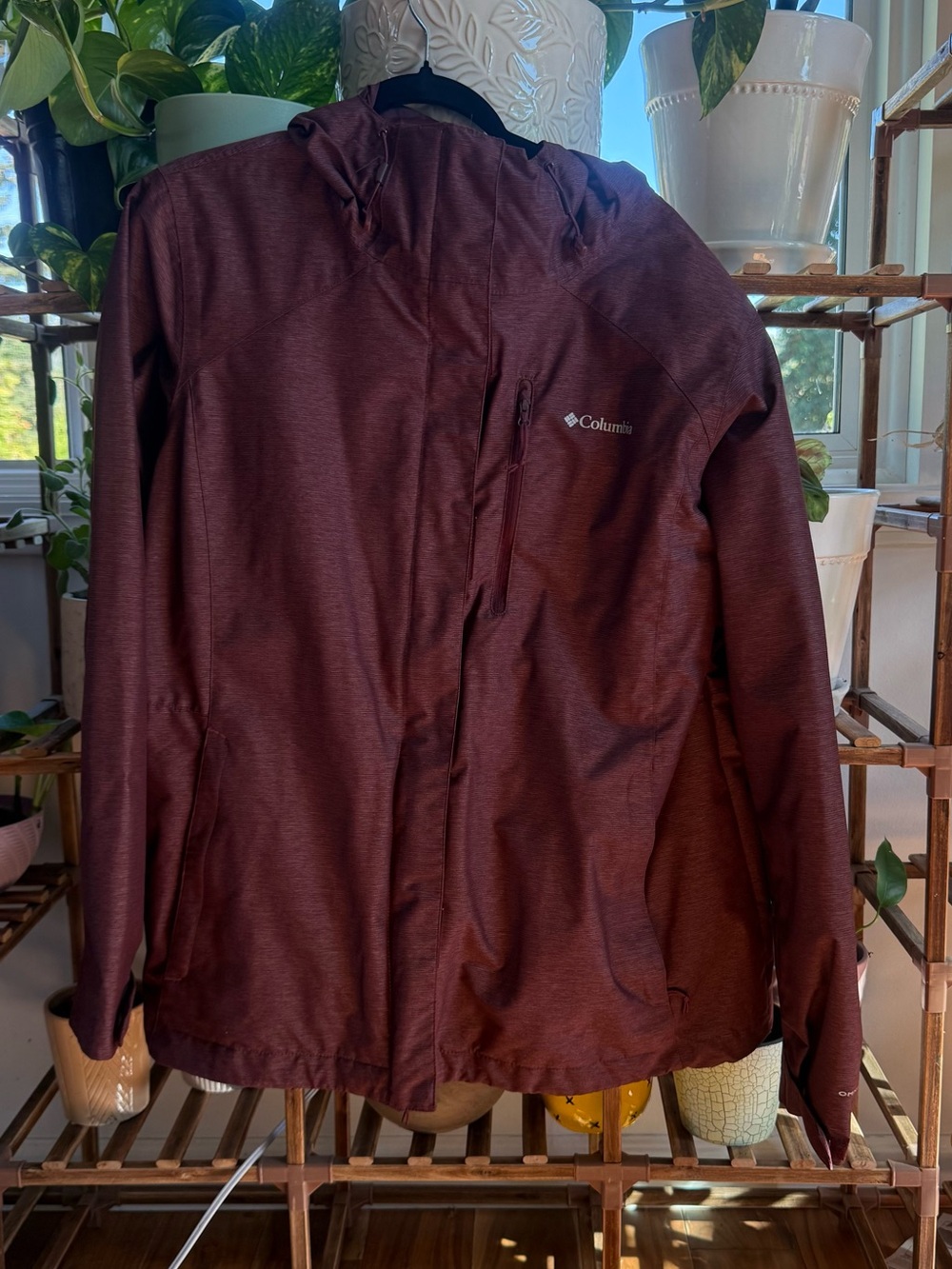 Columbia Men's Maroon Hooded Rain Jacket